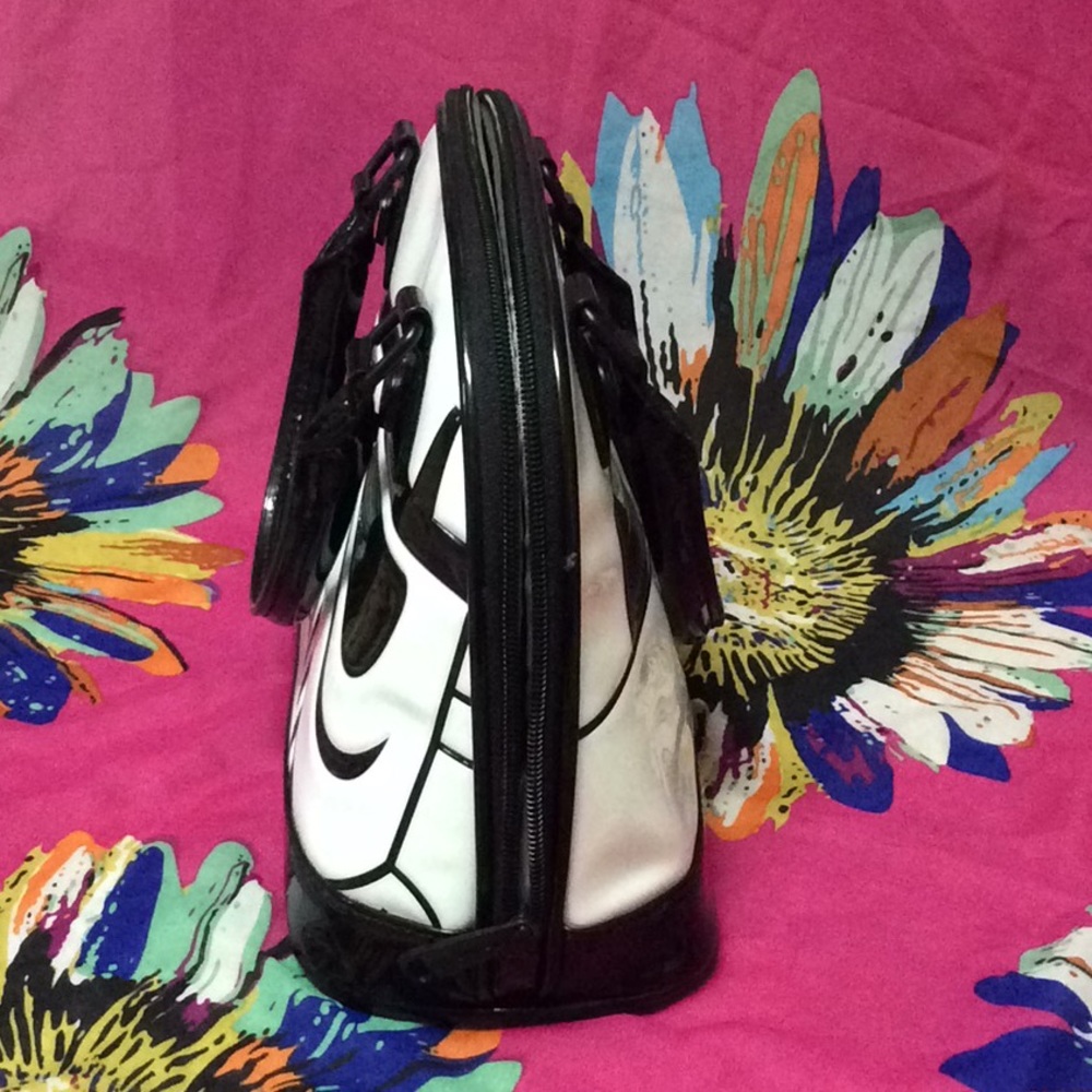 Star Wars stormtrooper dome bag loungefly - Picture 2 of 8